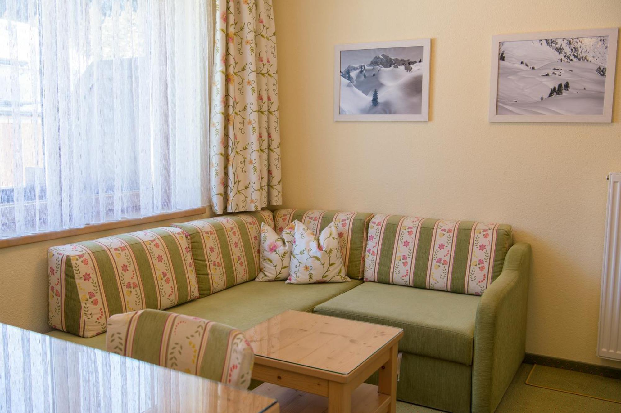 Pension Daniel Lech am Arlberg Bilik gambar