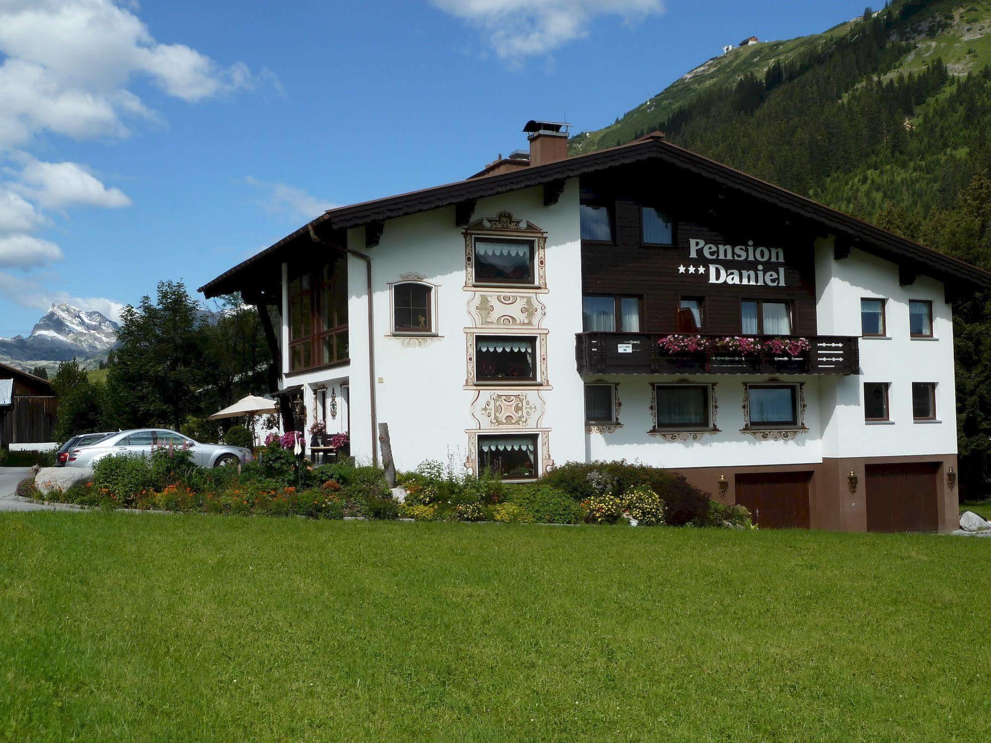 Pension Daniel Lech am Arlberg Luaran gambar